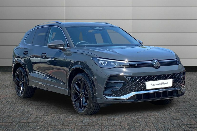 Volkswagen Tiguan 1.5 Etsi Mhev R-line Suv Hybrid Dsg 15 MK26ANF Grey