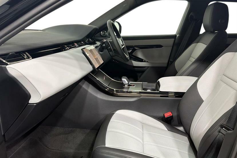 Land Rover Range Rover Evoque 2.0 D200 Dynamic Se Black #3