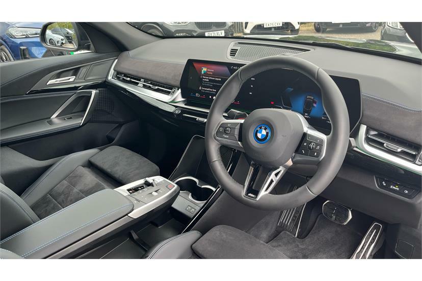 BMW iX2 150Kw Edrive20 M Sport 65Kwh Black #6