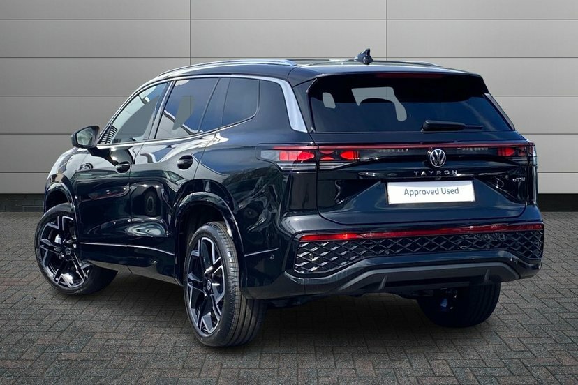 Volkswagen Tayron 1.5 Etsi Mhev R-line Suv Hybrid Dsg 15 WU26EDX Black #3