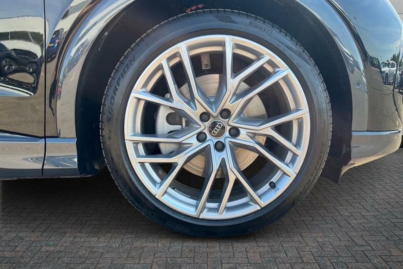 Audi Q4 E Tron 210Kw 45 82Kwh Black Edition Black #5
