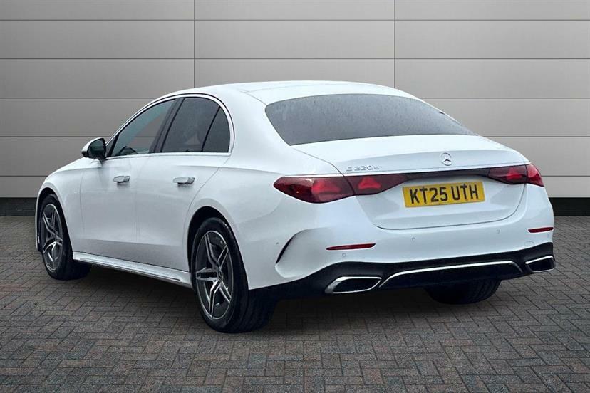 Mercedes-Benz E Class E220d Amg Line Advanced 9G-tronic White #2