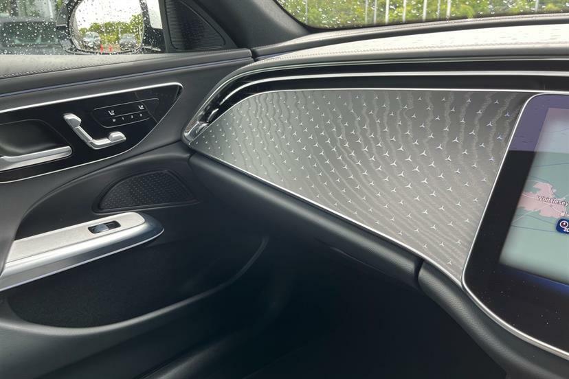 Mercedes-Benz E Class E Class E220d Amg Line Premium 9G-tronic Pan Grey #30