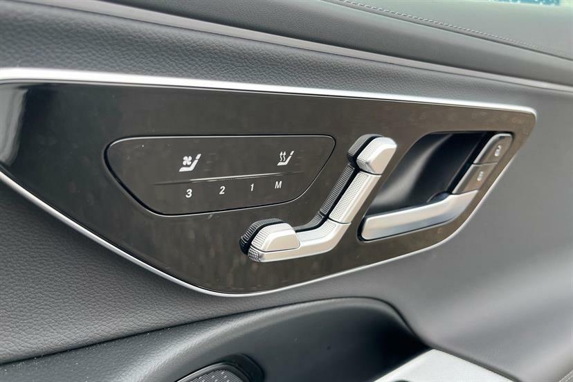 Mercedes-Benz E Class E Class E220d Amg Line Premium 9G-tronic Pan Grey #26