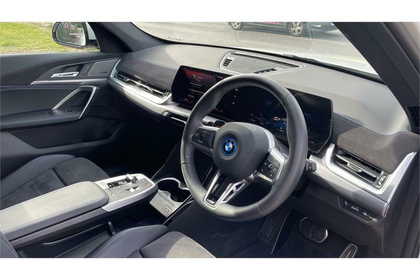 BMW iX1 230Kw Xdrive30 Shadow Edition 65Kwh White #6