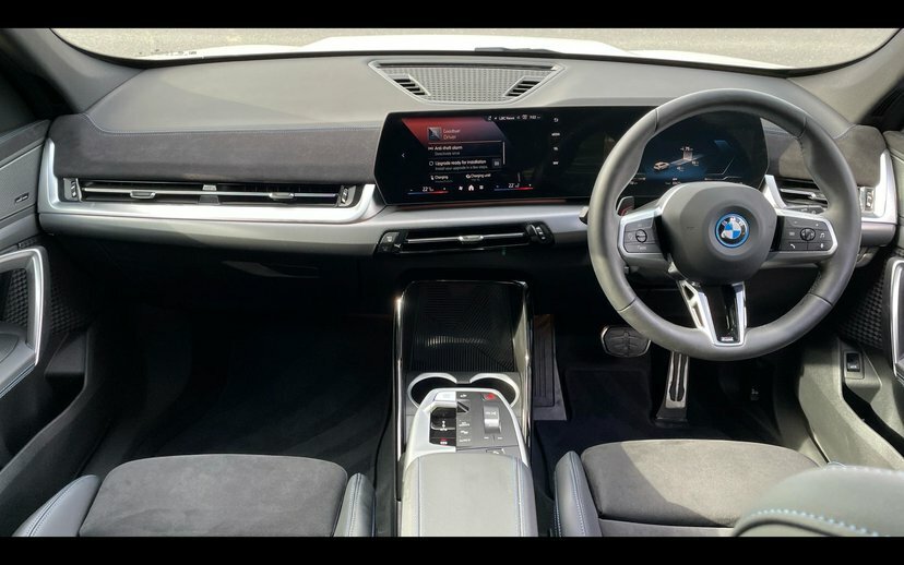 BMW iX1 Ix1 Xdrive30 Shadow Edition AX75FCP White #4