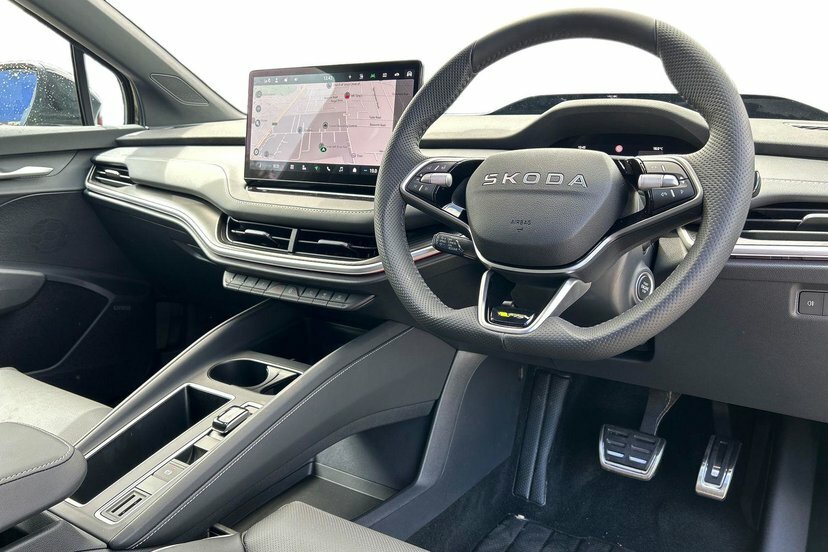 Skoda ENYAQ 84Kwh Vrs Suv 4Wd 340 Ps Green #6