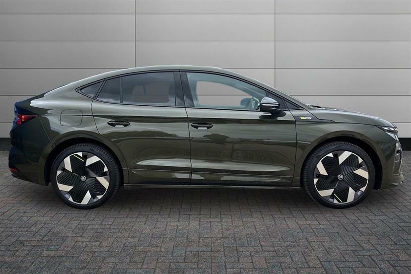 Skoda ENYAQ 250Kw Vrs 84Kwh 4X4 Green #2