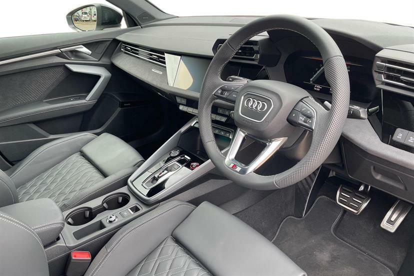Audi A3 S3 Tfsi Quattro 333 Black Edition S Tronic White #5