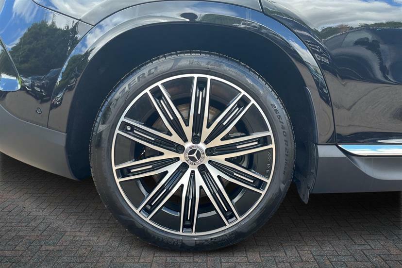 Mercedes-Benz EQE 350 4Matic 215Kw Amg Line Edition 91Kwh Black #4