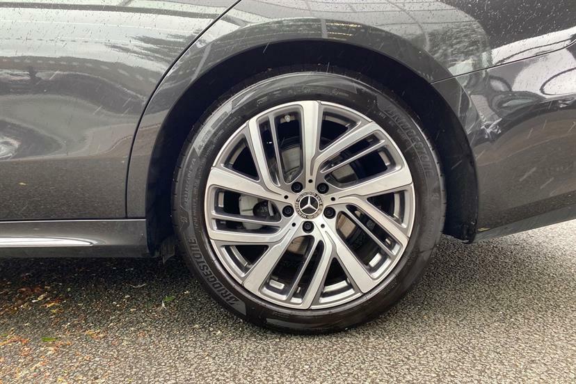 Mercedes-Benz E Class E220d Exclusive Premium 9G-tronic Grey #3