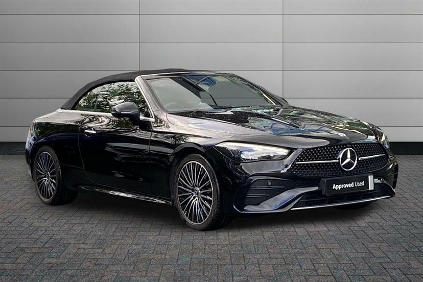 Mercedes-Benz CLE Class 300 4Matic Amg Line Premium 9G-tronic Black