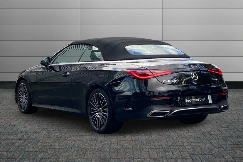 Mercedes-Benz CLE Class 2.0 Cle300h Mhev Amg Line Premium Cabriolet KT25ULC Black #2