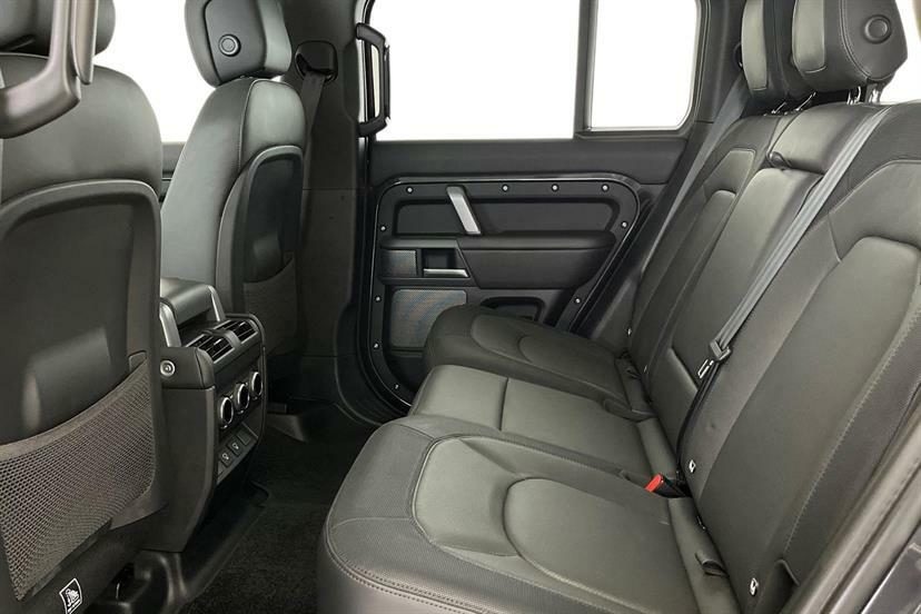 Land Rover Defender 110 3.0 D300 X-dynamic Hse 110 Grey #4