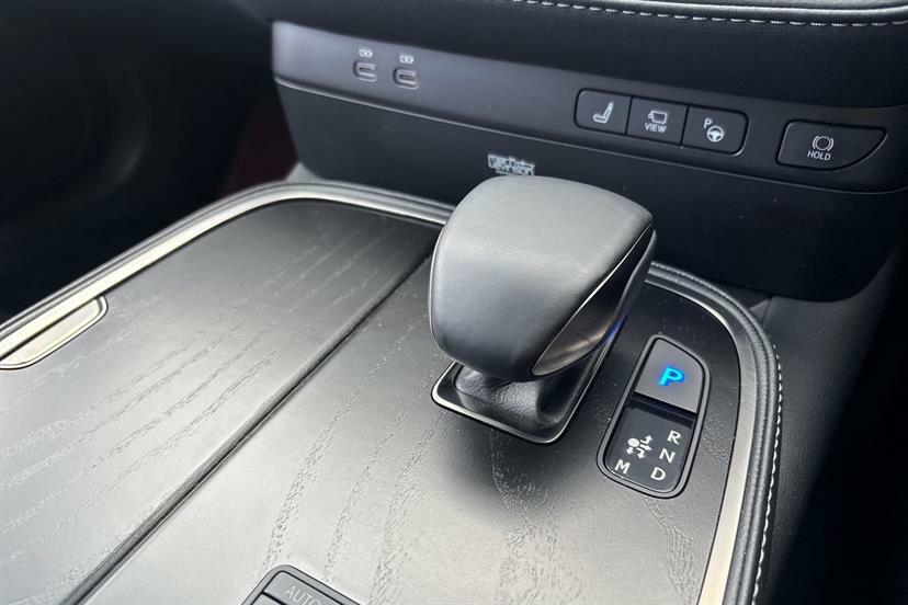 Lexus LS  Black #8