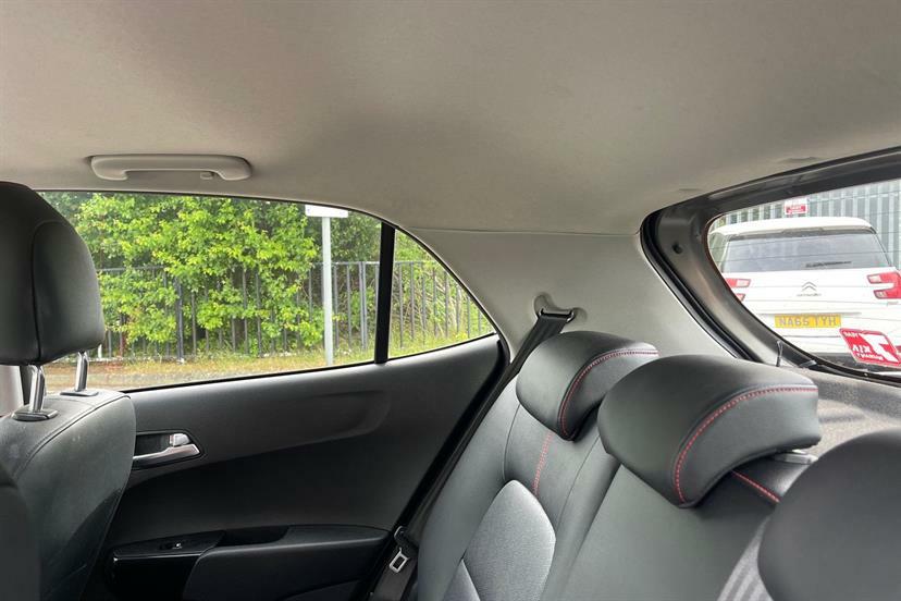 Kia Picanto 1.0 1 Red #26