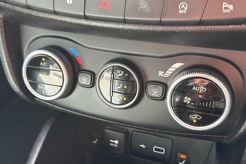 Fiat Tipo 1.4 Easy White #22
