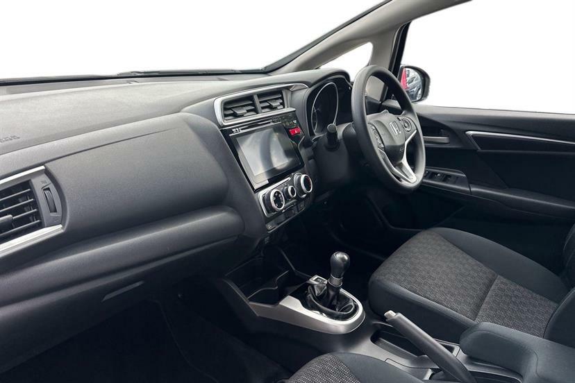 Honda Jazz 1.3 Se Silver #2