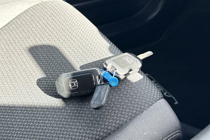Honda Hr-V 1.6 I-dtec White #30