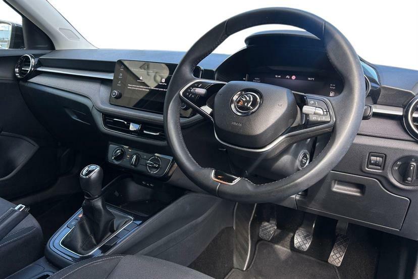 Skoda Fabia 1.0 Tsi Colour Edition Blue #4