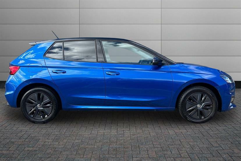 Skoda Fabia 1.0 Tsi Colour Edition Blue #3