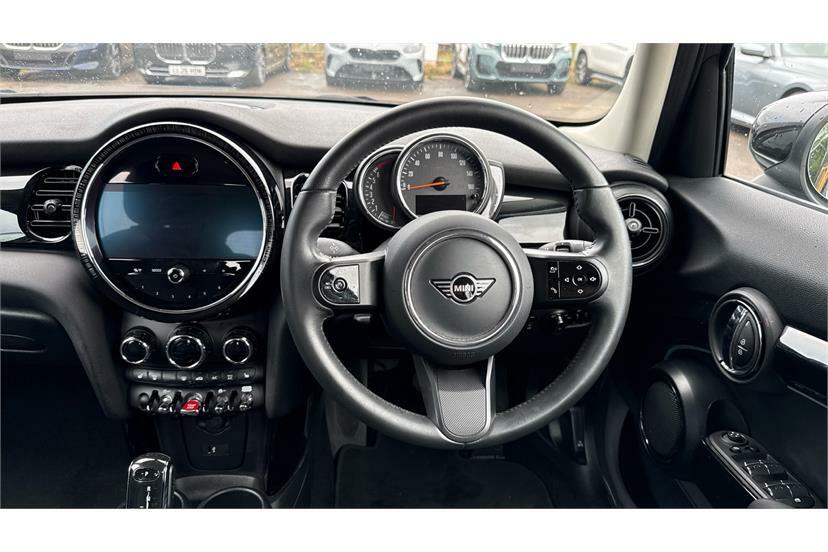 Mini Hatch 1.5 Cooper Classic LL72GJK Black #5