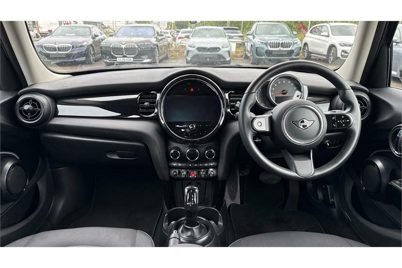 Mini Hatch 1.5 Cooper Classic LL72GJK Black #4