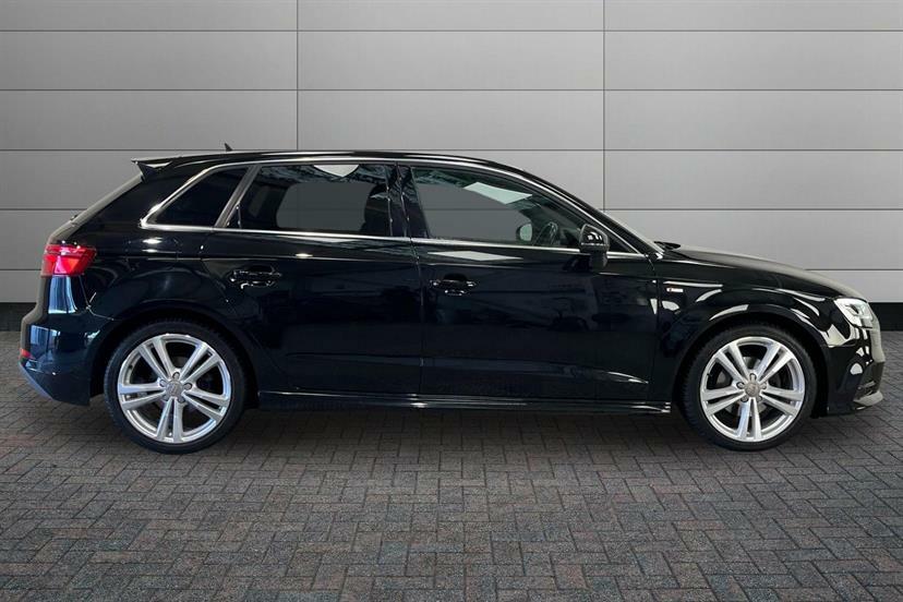 Audi A3 35 Tfsi S Line S Tronic GK69AOC Black #4