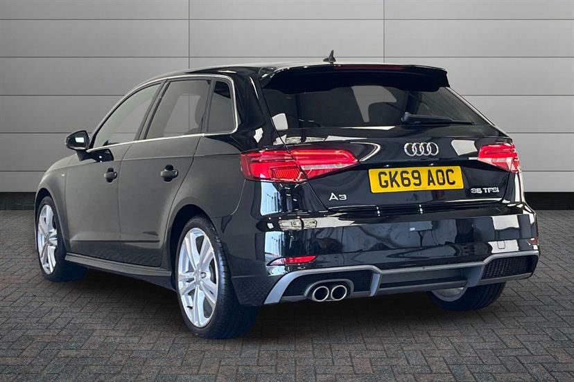Audi A3 35 Tfsi S Line S Tronic GK69AOC Black #3