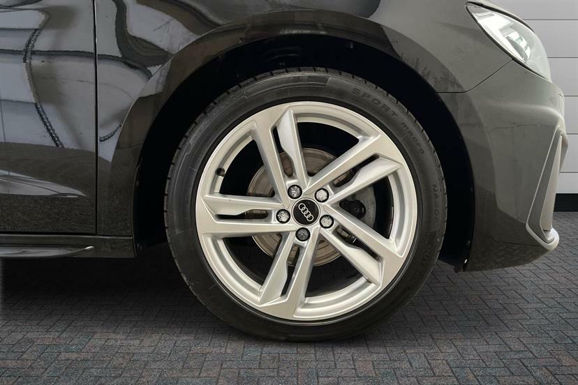 Audi A1 30 Tfsi 110 S Line S Tronic Black #5