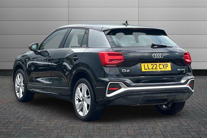 Audi Q2 35 Tfsi S Line S Tronic Cs Black #3