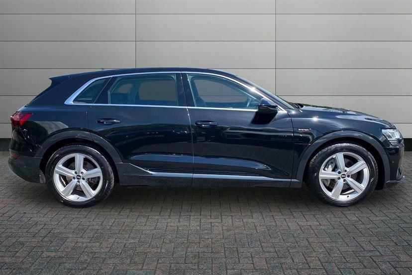 Audi E-tron 230Kw 50 Quattro 71Kwh Technik Black #4
