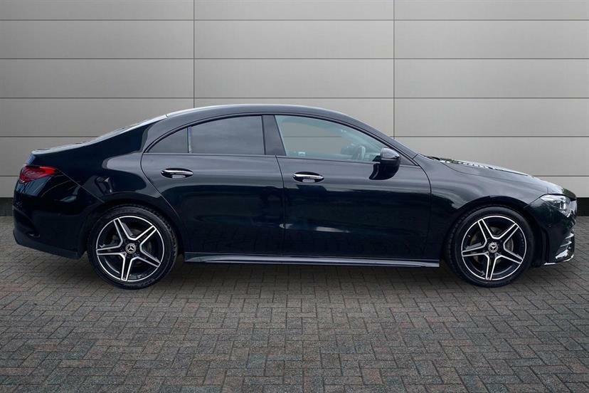 Mercedes-Benz CLA Class 180 Amg Line Premium Tip Black #3