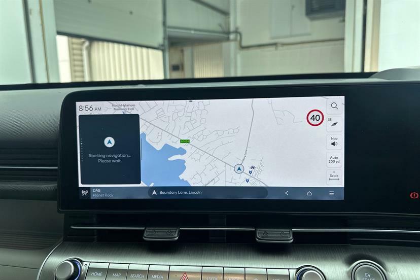 Hyundai Kona 160Kw Advance 65Kwh Red #25
