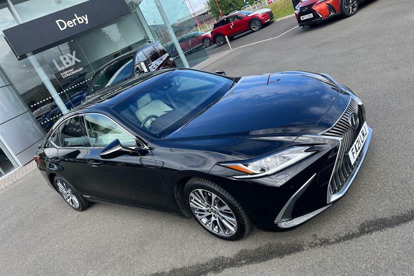 Lexus ES 300H 2.5 Cvt Premium Edition  #26
