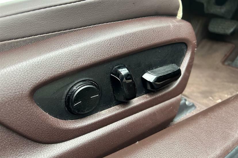 Lexus ES 300H 2.5 Cvt Premium Edition  #21