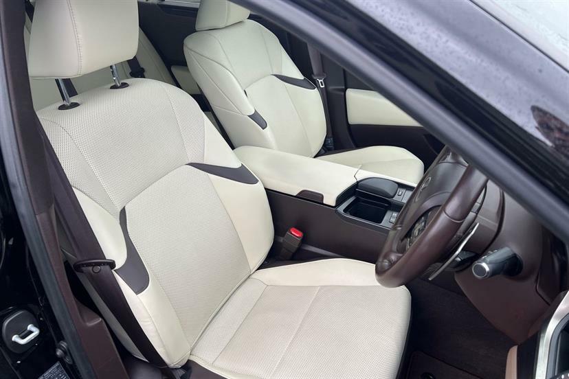 Lexus ES 300H 2.5 Cvt Premium Edition  #20