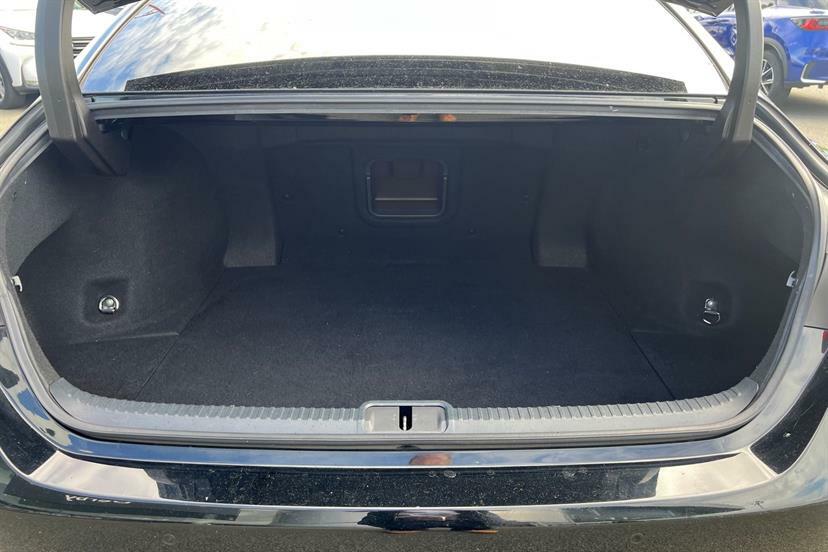 Lexus ES 300H 2.5 Cvt Premium Edition  #24