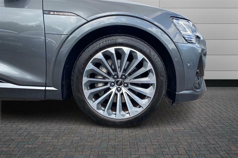 Audi E-tron 230Kw 50 Quattro 71Kwh S Line Grey #5