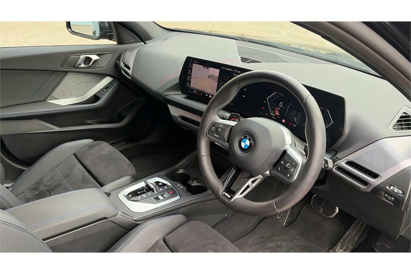 BMW 1 Series 120 M Sport Step Black #6
