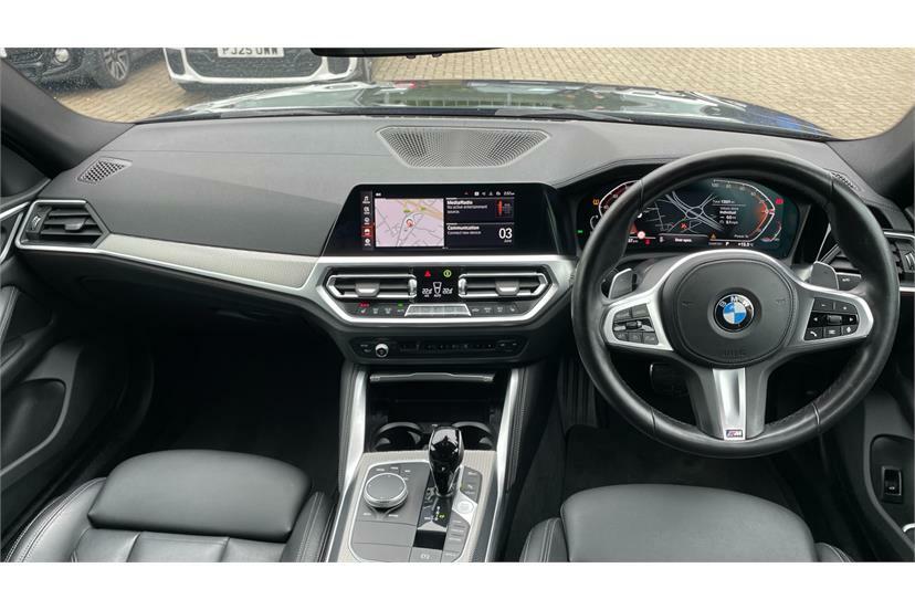 BMW 4 Series 420I M Sport Step Black #4