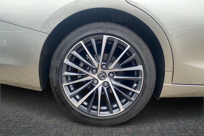Lexus ES 300H 2.5 Cvt Silver #4