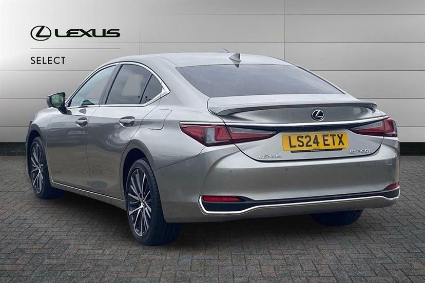 Lexus ES 300H 2.5 Cvt Silver #2