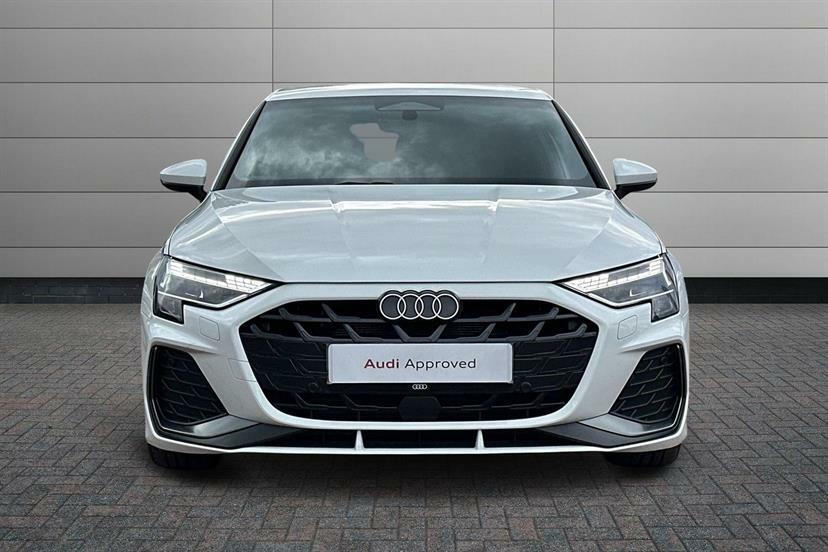Audi A3 35 Tfsi Black Edition S Tronic  #10