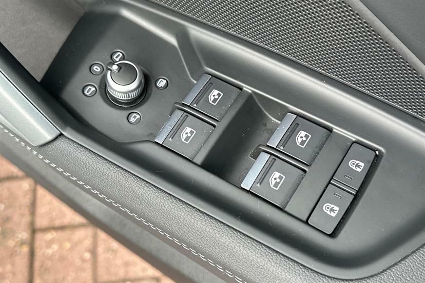 Audi A3 35 Tfsi Black Edition S Tronic  #35