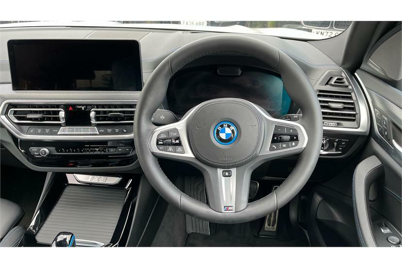 BMW iX3 210Kw M Sport Pro 80Kwh White #4