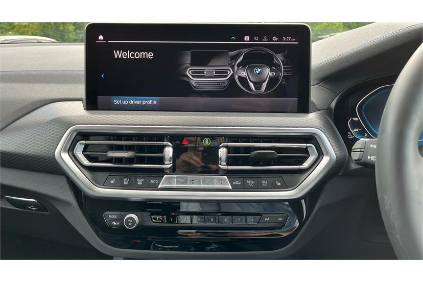 BMW iX3 210Kw M Sport Pro 80Kwh White #6