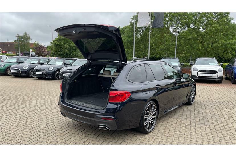 BMW 5 Series 520D M Sport Blue #23