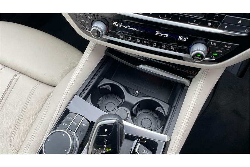 BMW 5 Series 520D M Sport Blue #25
