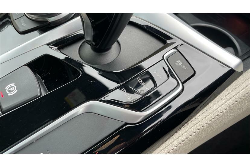 BMW 5 Series 520D M Sport Blue #15